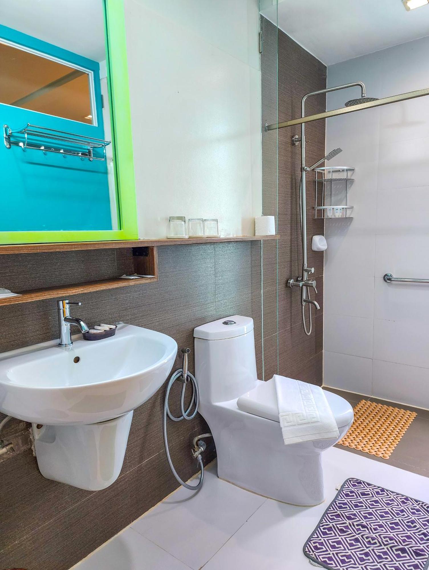 Sea Cocoon Hotel Ель-Нідо Екстер'єр фото